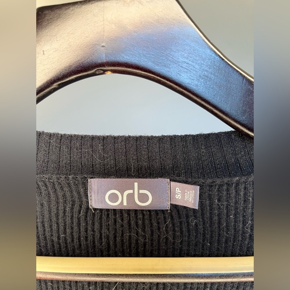 Orb Women’s Sweater - Picture 3 of 6